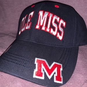🏀🏟 Ole Miss Rebels Marquee Structured Hat 🏟🏈